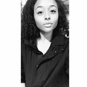 Meet your Posher, Catherine